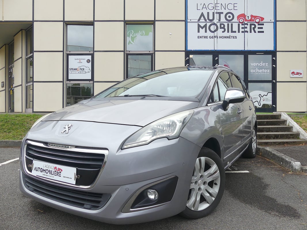 Peugeot 5008 2.0 BLUEHDI 150 ALLURE 7PL — 1