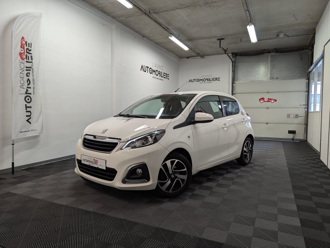 Peugeot 108 1.2 PURETECH 82 ALLURE 5P + 1ERE MAIN — 1