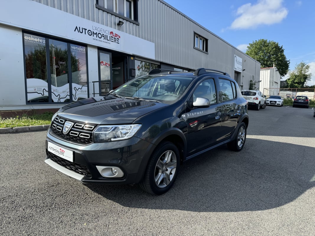 Dacia Sandero STEPWAY 1.5 DCI 95 CH 1 ER MAIN GPS / RADARS / CLIM — 1