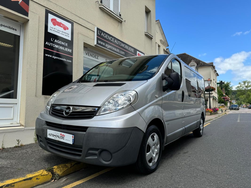 Opel Vivaro L2H1 2.0 CDTI 115cv COMBI LONG PASSENGER — 1