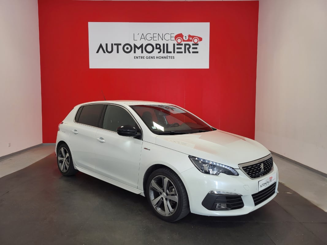 Peugeot 308 1.2 PURETECH 130 GT LINE EAT8 ATTELAGE + ENTRETIEN PEUGEOT — 1