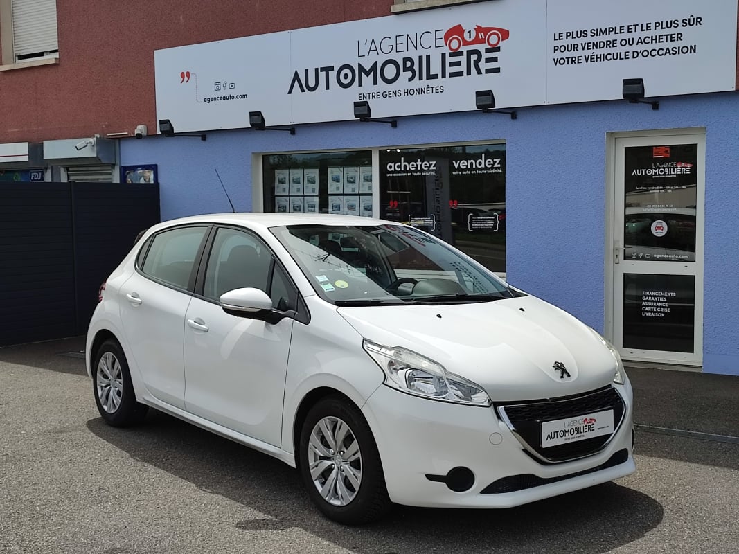 Peugeot 208 1.6 HDI 92 Active — 1