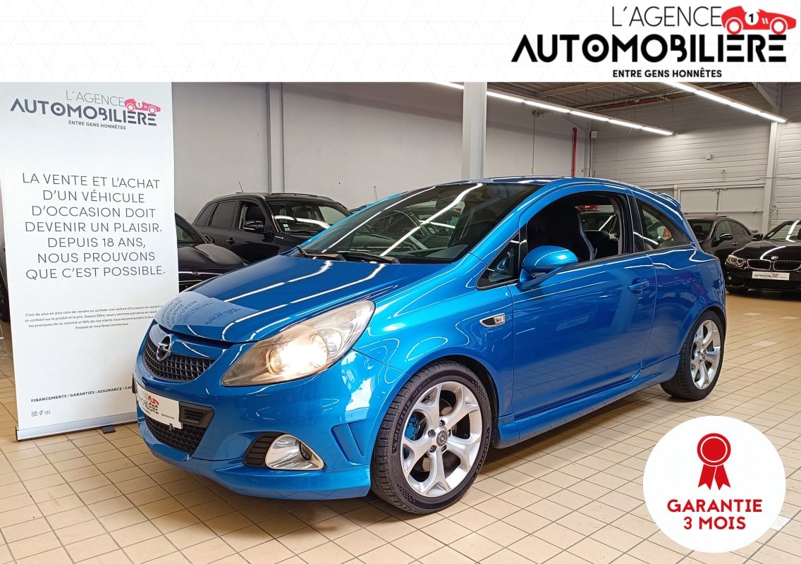 Opel Corsa 1.6 TURBO 192 OPC 3P — 1
