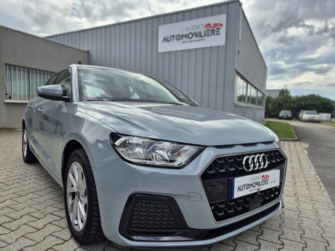 Audi A1 25 TFSI 95 CH SPORTBACK FINITION DESIGN — 1