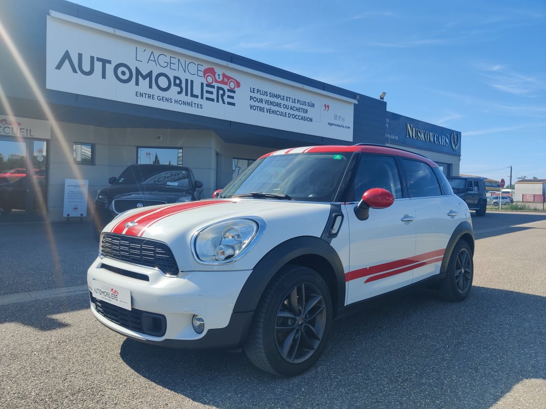Mini Countryman 2.0 SD 143 cv Cooper S — 1