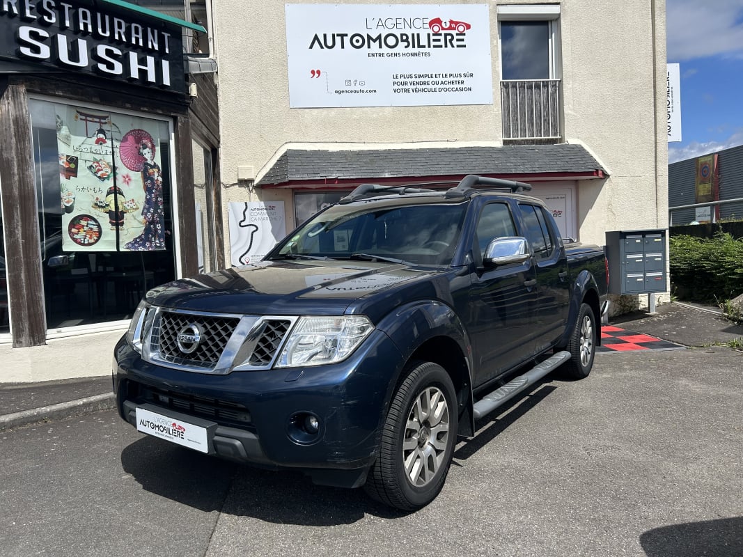 Nissan Navara 3.0 DCI 231 V6 DOUBLE CAB 4WD BVA — 1