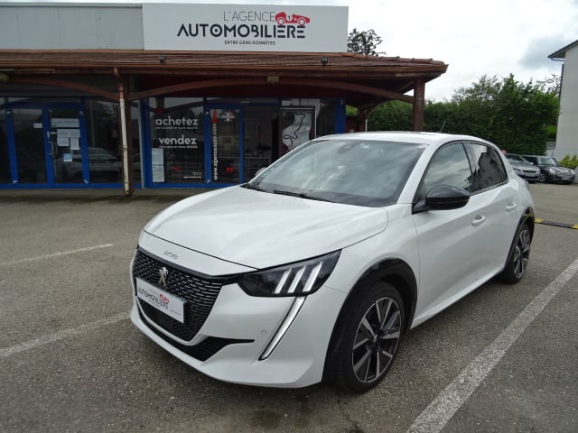 Peugeot 208 GENERATION-II 1.2 PURETECH 100 GT LINE START-STOP — 1