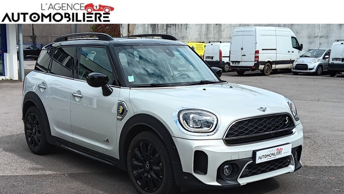 Mini Countryman SE ALL4 Northwood 220Ch Hybride 1°main — 1