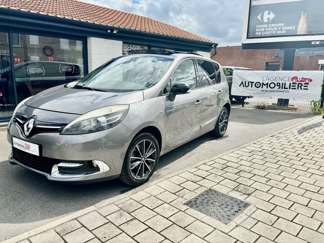 Renault Scenic III 1.6 DCI 130 ENERGY BOSE EDITION BOSE ECO2 — 1
