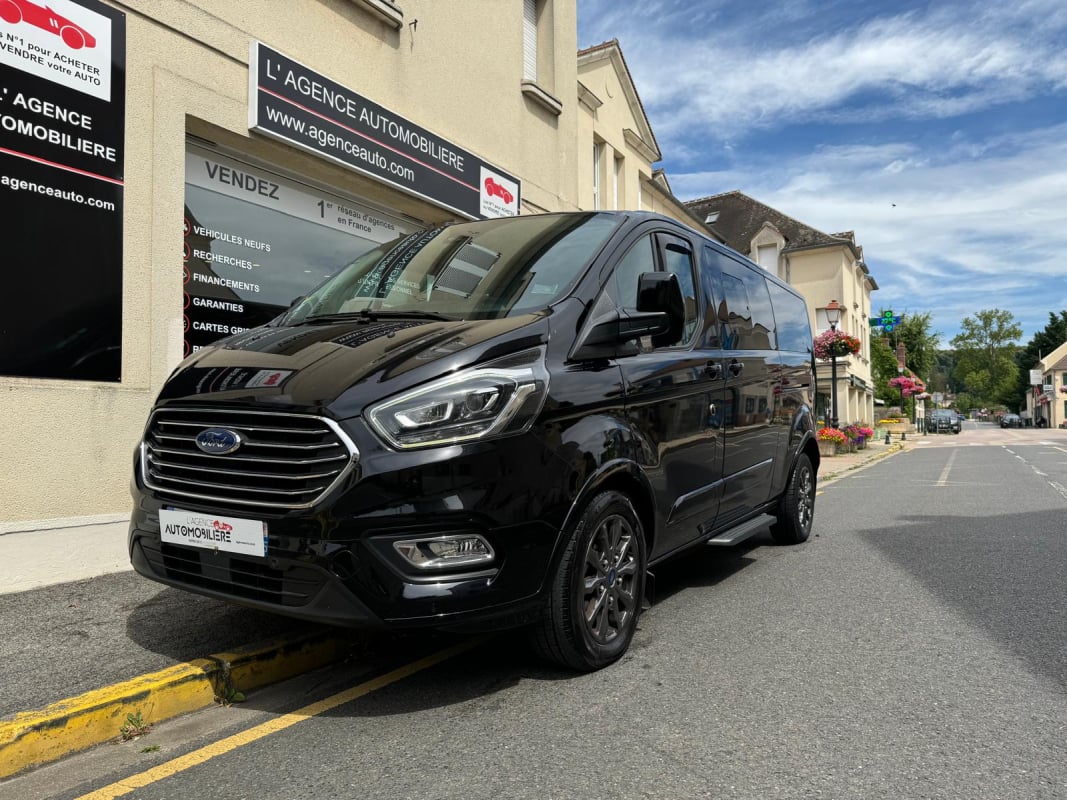 Ford Tourneo CUSTOM TPMR 185cv BVA TITANIUM HANDICAPE + OPTIONS — 1