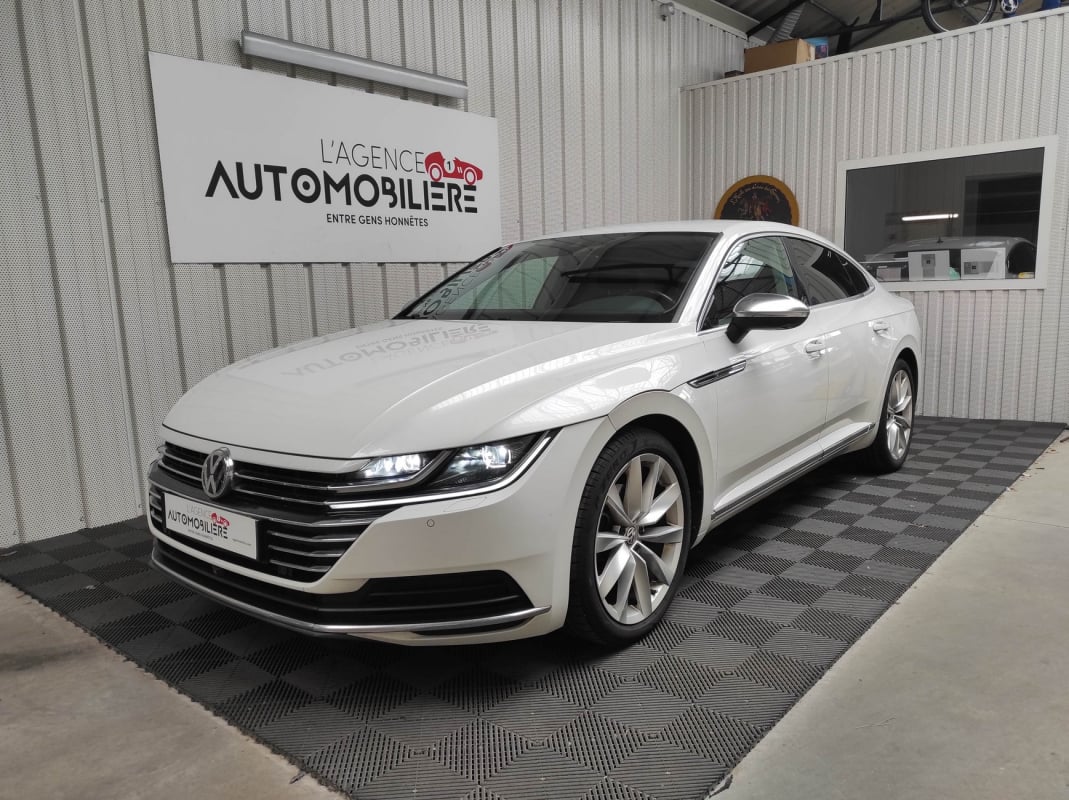Volkswagen Arteon 2.0 TDI 150 ELEGANCE — 1