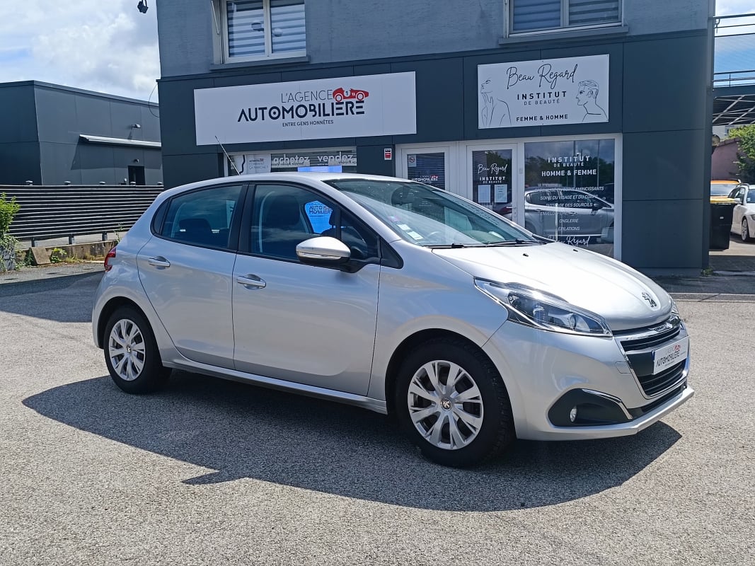 Peugeot 208 1.2 82 cv ACTIVE - + GPS CAMERA DE RECUL — 1