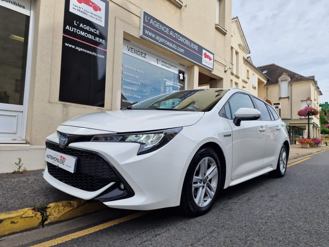 Toyota Corolla Touring Sport 1.8 VVT-I 122cv GARANTIE TOYOTA 2026 DYNAMIC BUSINESS+ OPTIONS — 1