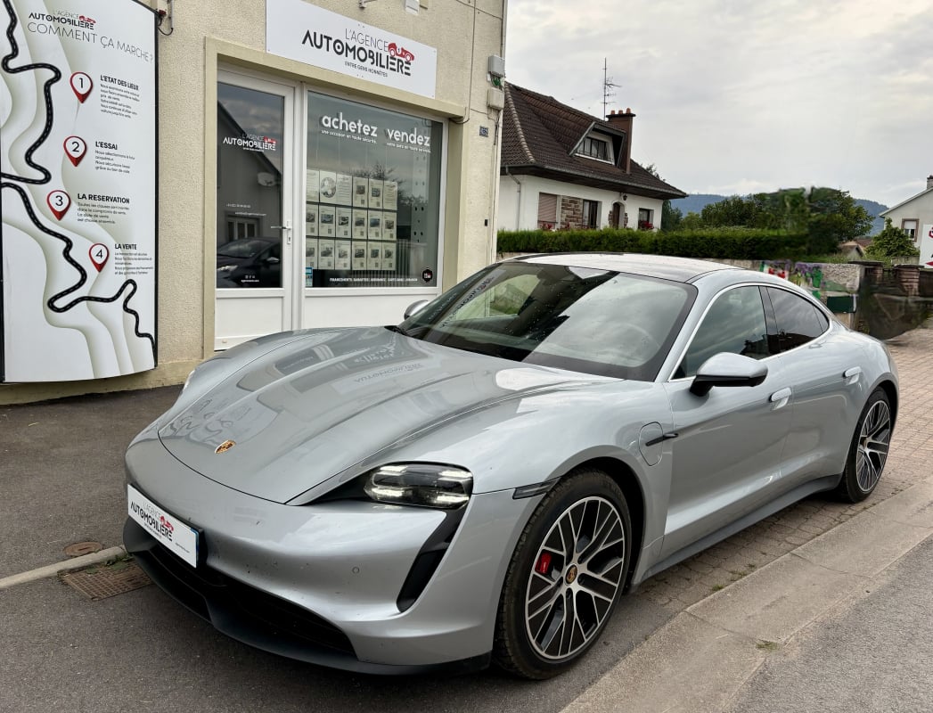 Porsche Taycan 4S 571 cv PERFORMANCE PLUS Toit Panoramique — 1