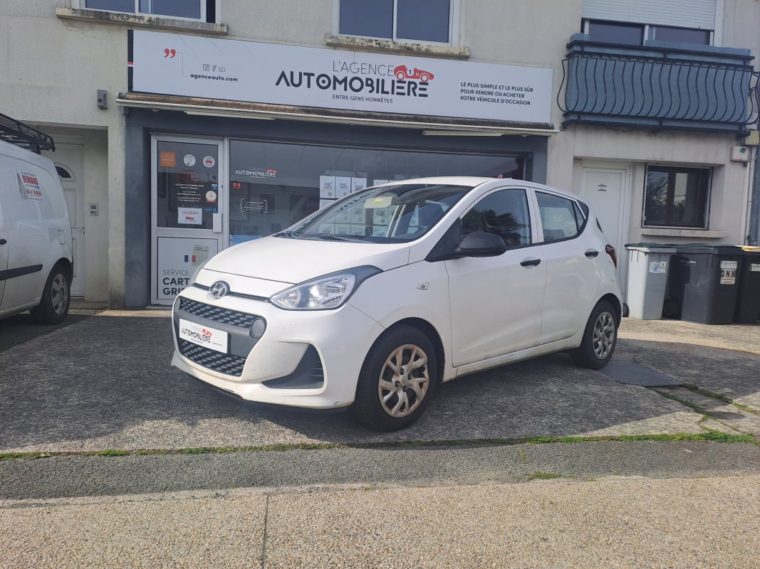 Hyundai I 10 II 1.0i 66 cv Initia FAIBLE KILOMETRAGE - EMBRAYAGE NEUF — 1