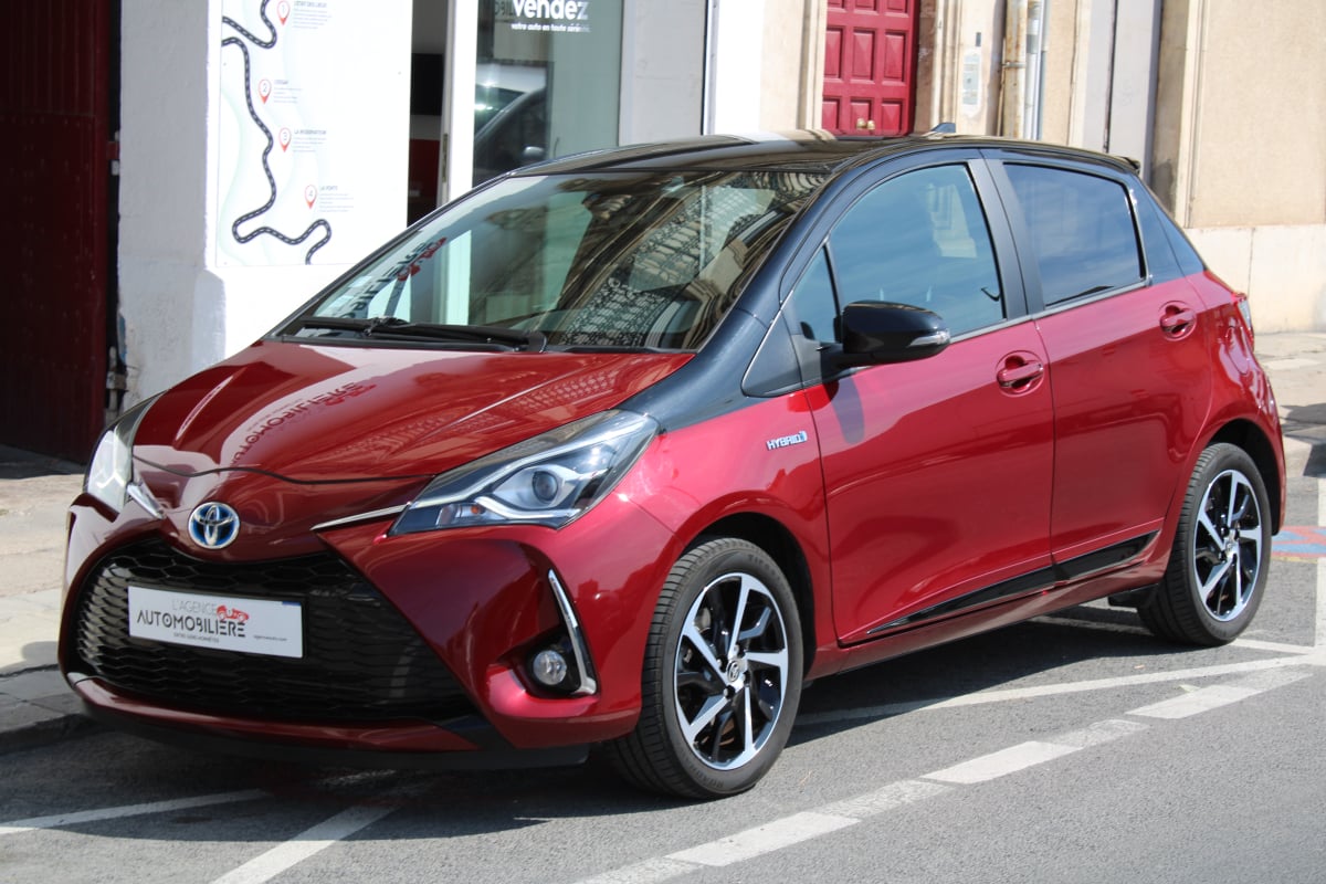 Toyota Yaris 1.5 VVTI 100H 75 FULL-HYBRID HYBRID COLLECTION BVA (CarPlay, Caméra de recul,..) — 1