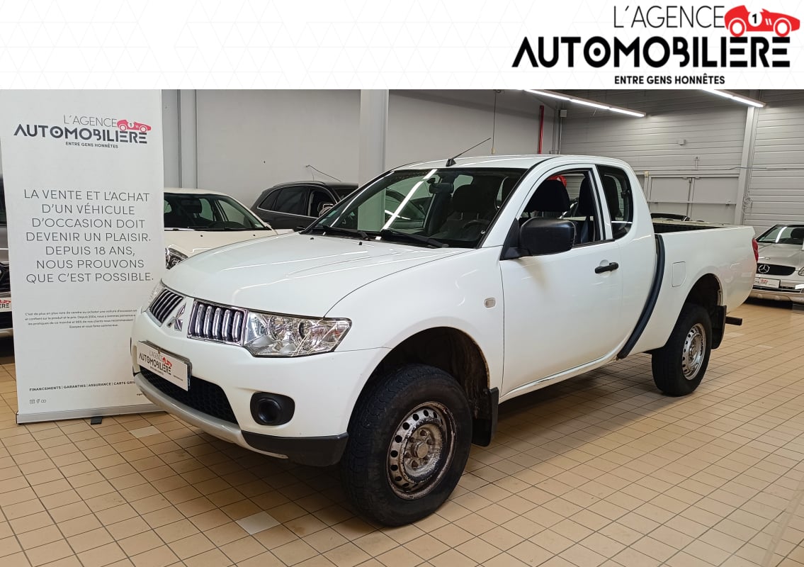 Mitsubishi L200 SINGLE CAB 2.5 TD 136 INFORM CLIM — 1