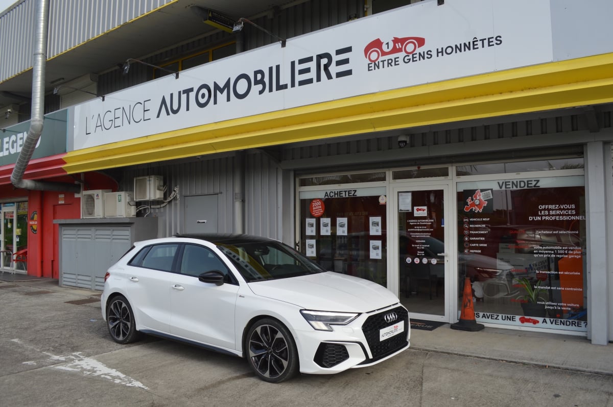 Audi A3 35 TFSI 150 MHEV S LINE S TRONIC 7 — 1