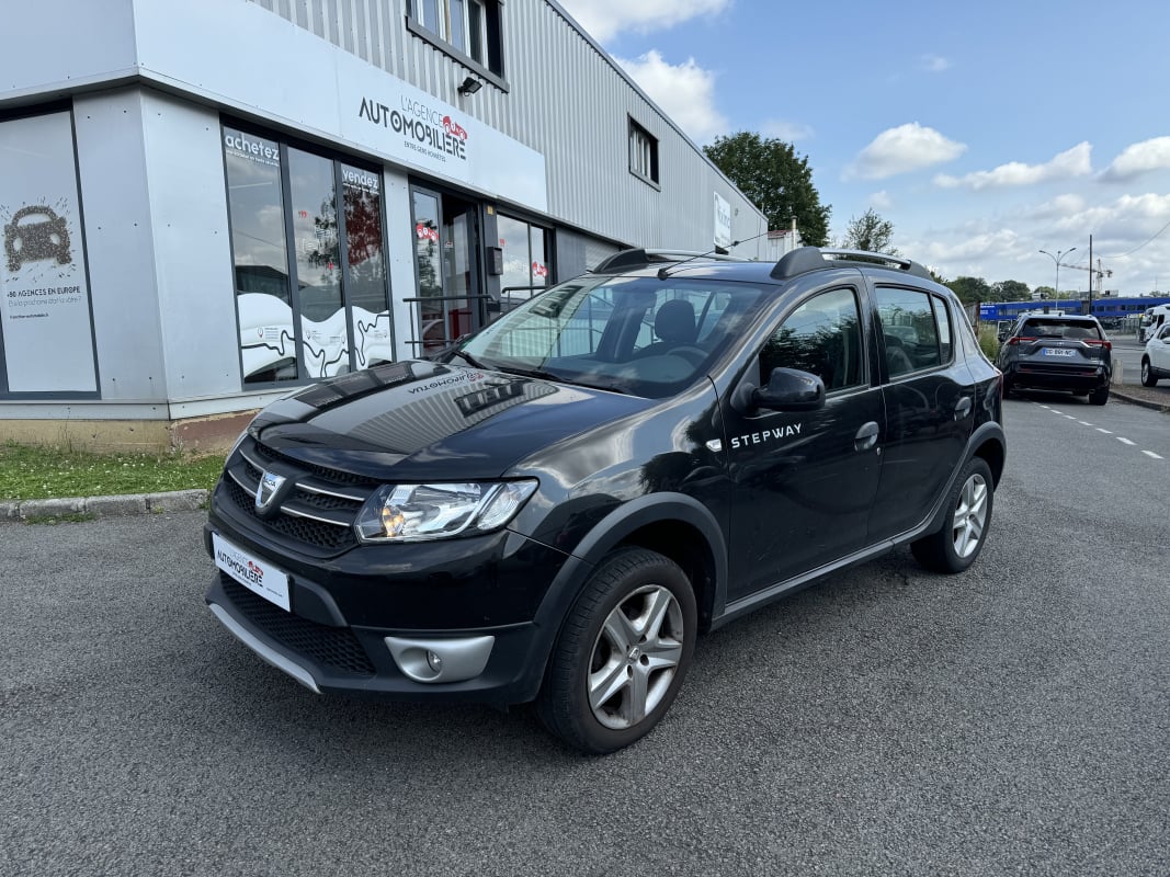 Dacia Sandero 0.9 TCE 90 CH STEPWAY GPS / CLIM / RADARS — 1
