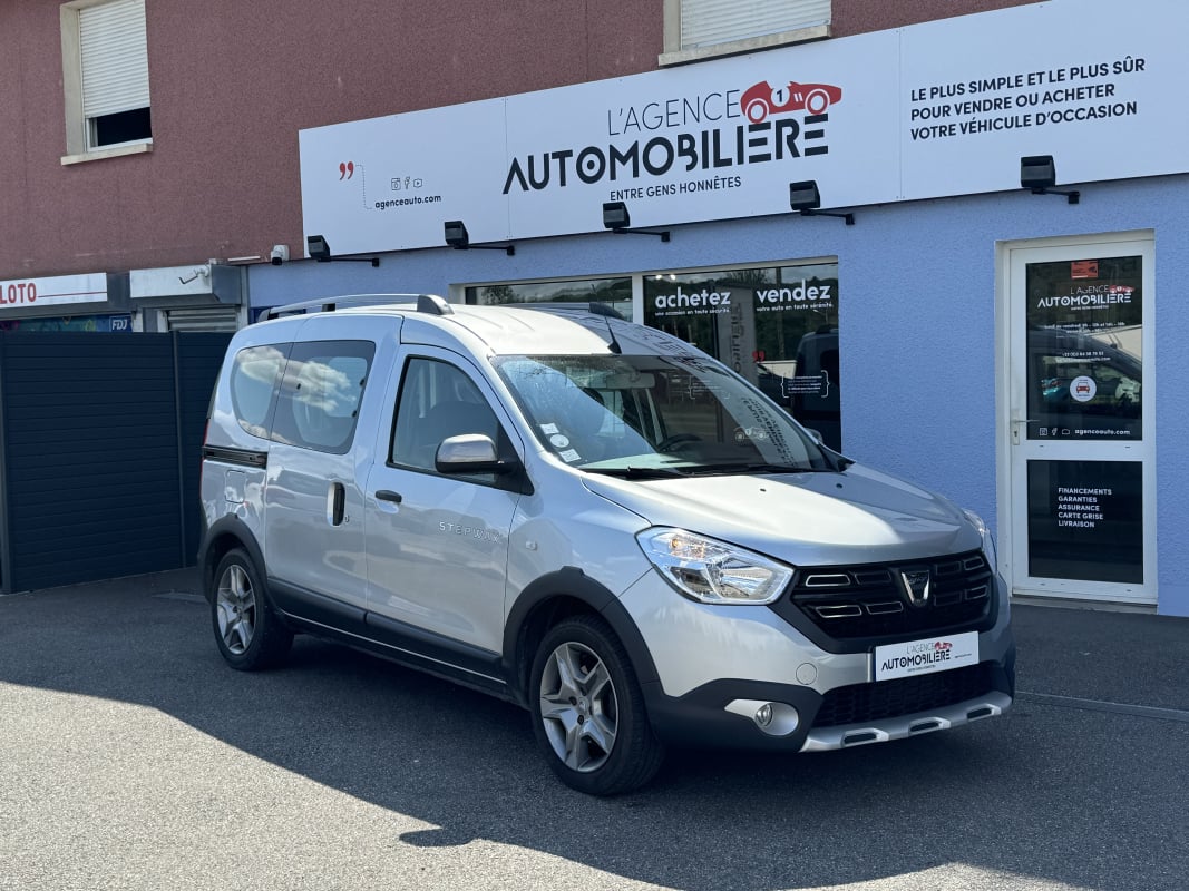 Dacia Dokker Combi Stepway 1.5 Blue dCi95 cv — 1