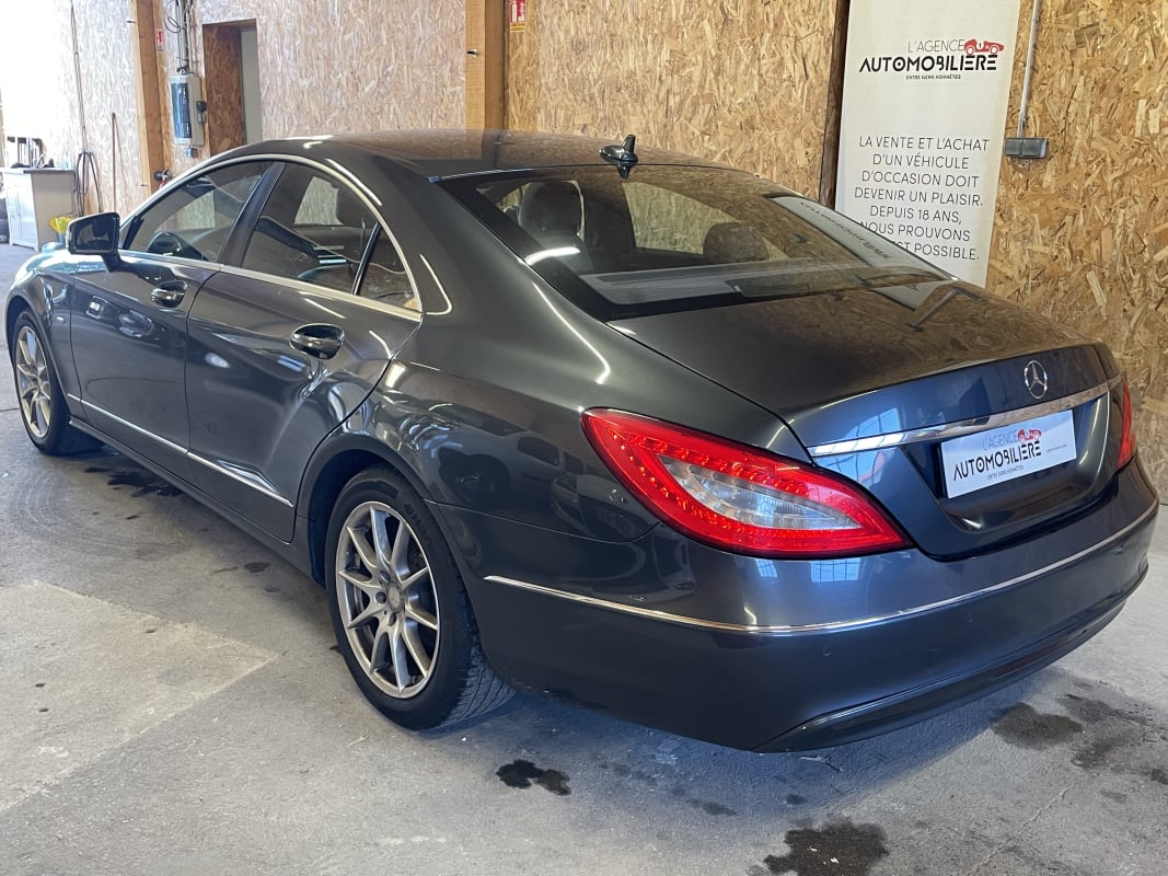 Mercedes-Benz Classe CLS Coupé 350 CDi 3.0 CDI V6 7G-Tronic BlueEFFICIENCY 265 cv Boîte auto — 2