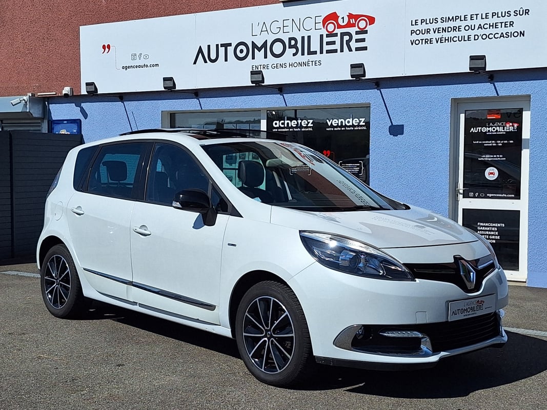 Renault Scenic 1.6 dCi 130cv ENERGY BOSE 1ERE MAIN — 1