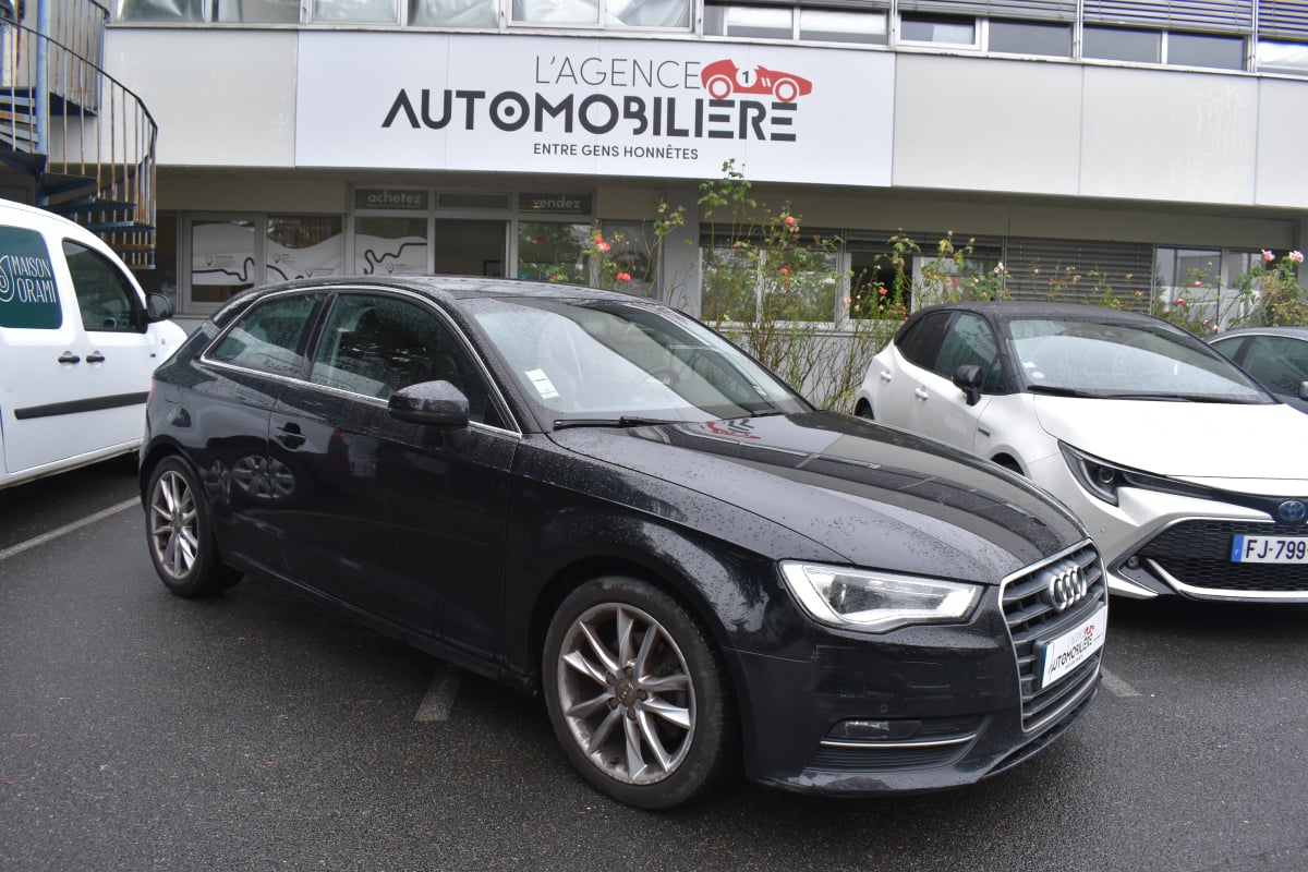 Audi A3 AMBITION LUXE 2.0 TDi 16V FAP S&S 150 cv — 1