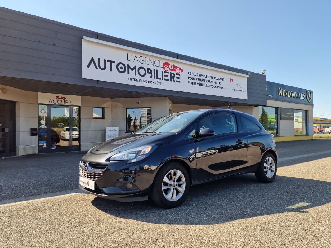 Opel Corsa 1.4 i 90 cv GRAPHITE Pack hiver — 1