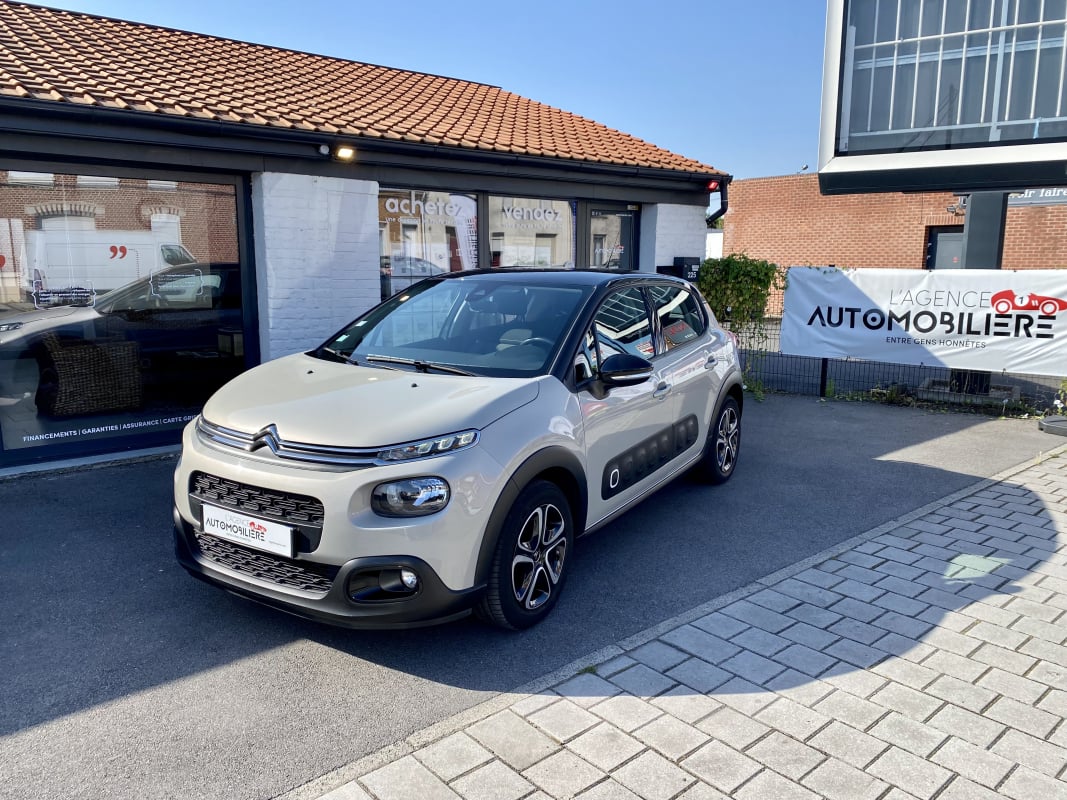 Citroen C3 III 1.2 110 S&S SHINE — 1