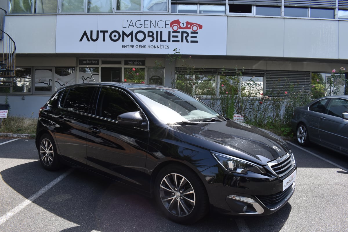Peugeot 308 ALLURE II (T9) 1.6 HDi FAP 92 cv — 1