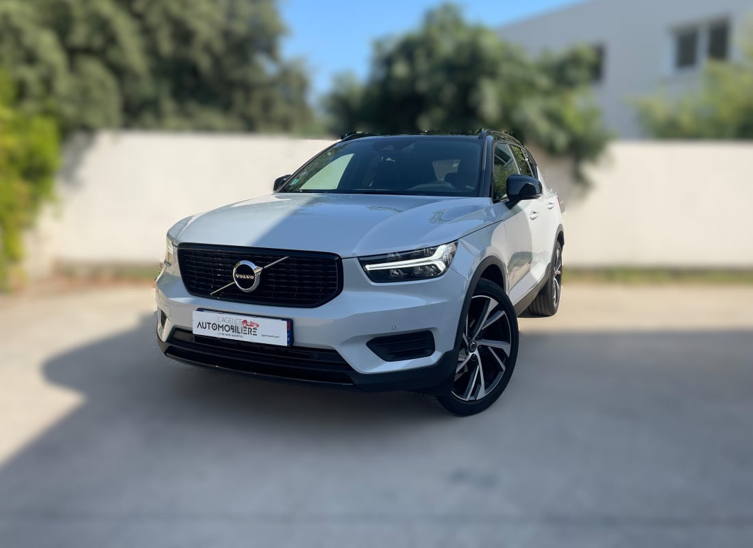 Volvo XC40 T3 163ch Geartronic R-Design Pack Harman Kardon — 1