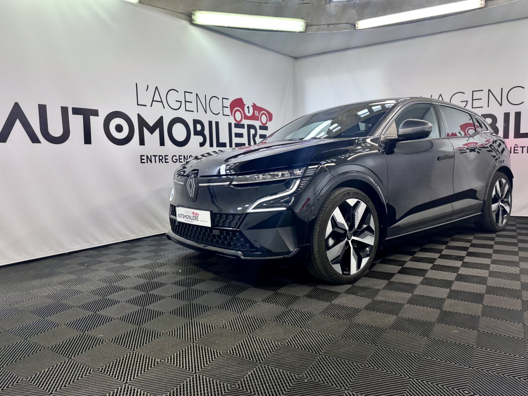 Renault Megane EV60 E-TECH ELECTRIC 220 75PPM 60KWH SUPER-CHARGE TECHNO BVA — 1