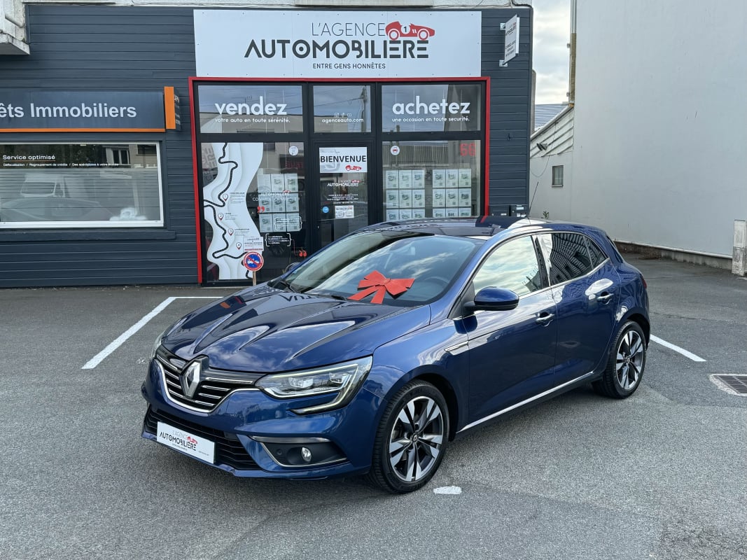 Renault Megane 1.3 Essence 140ch BVM6 Intens Bose(1ère Main) — 1