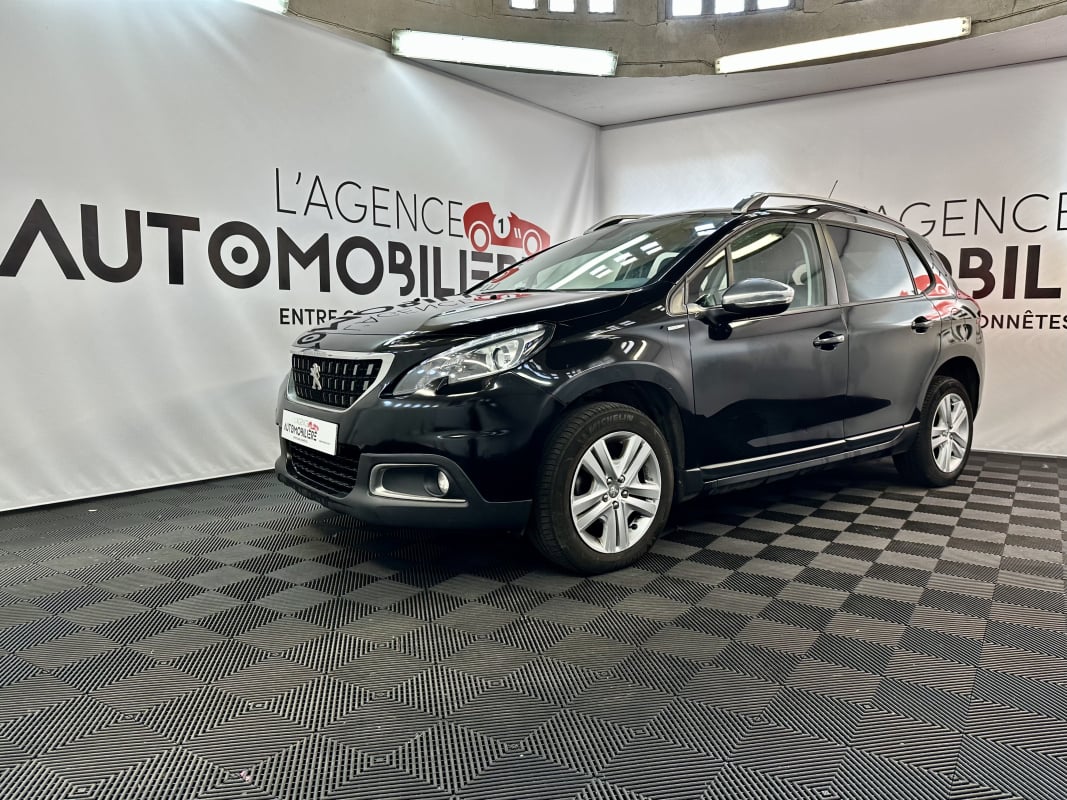Peugeot 2008 STYLE 1.6 BLUEHDI 100 (GPS) — 1