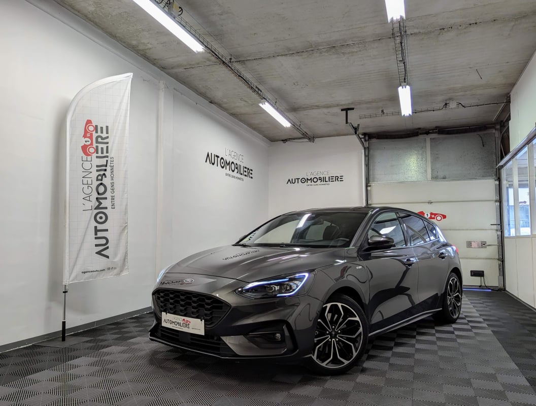 Ford Focus IV 2.0 ECOBLUE 150 ST-LINE — 1