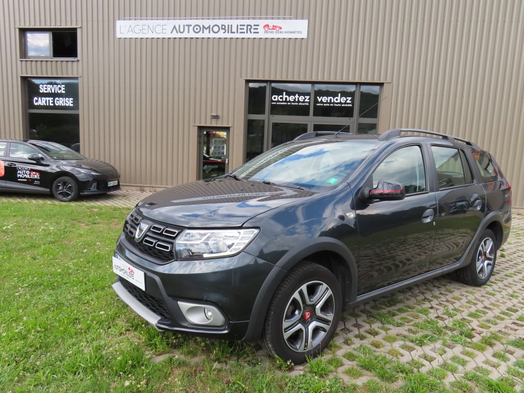 Dacia Logan MCV 0.9 Tce Stepway 90Cv — 1