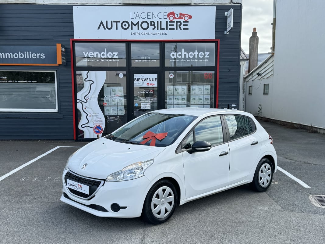 Peugeot 208 1.6 HDI 92ch BVM5 Active — 1
