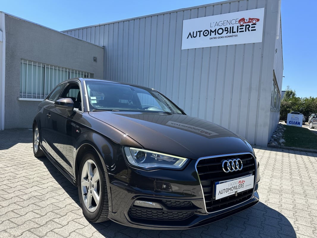 Audi A3 1.2 TFSI 105CV S-LINE — 1
