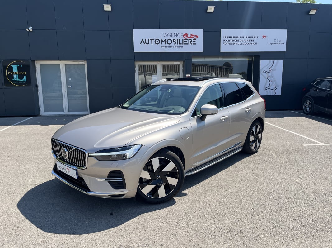 Volvo XC60 XC60 T6 Phase 2 Ultimate Recharge 341 Plug in Hybrid AWD Geartronic8 — 1