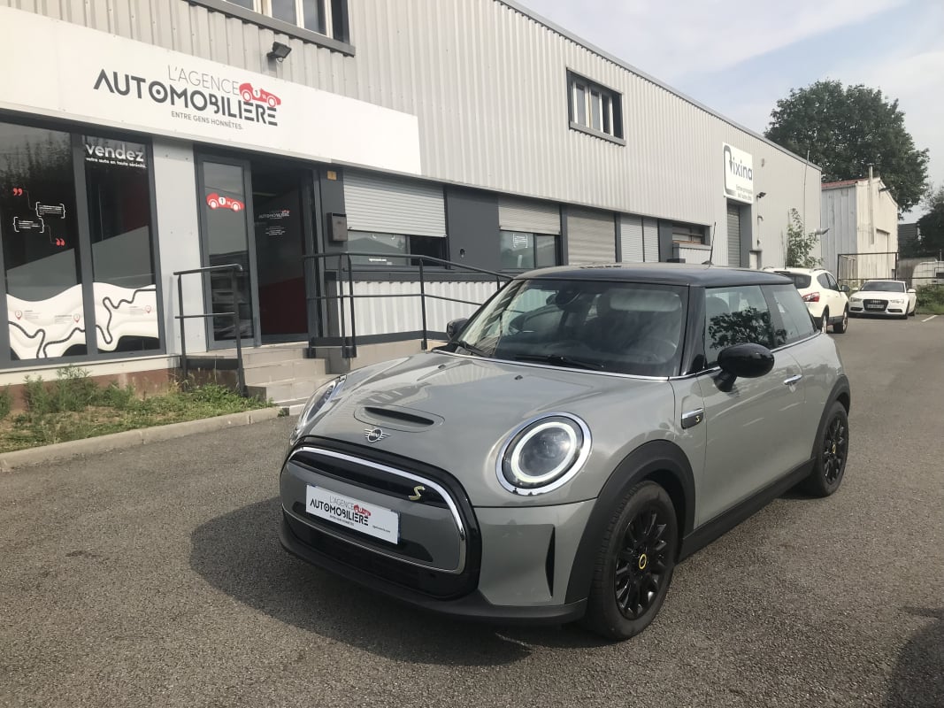 Mini Cooper 3 Portes Cooper SE 94ah eDrive 184 cv ESSENTIEL — 1