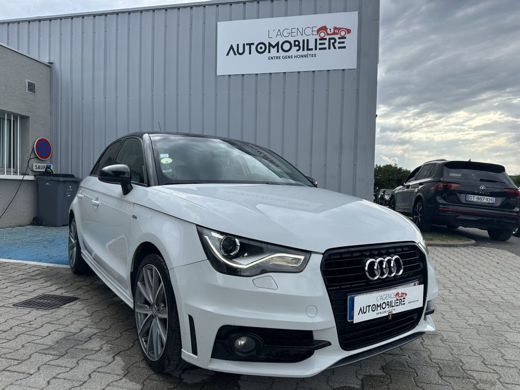 Audi A1 Sportback 1.6 TDI 16V DPF 90 CV S-LINE — 1
