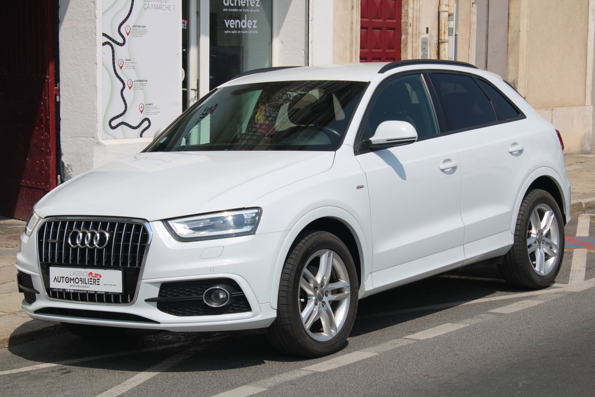 Audi Q3 2.0 TFSI 170 S-LINE QUATTRO ( Entretien Audi, Moteur à chaîne, Attelage ... ) — 1