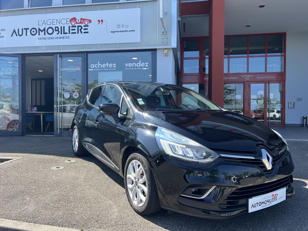 Renault Clio IV 1.5 dCi 90 cv ENERGY INTENS — 1
