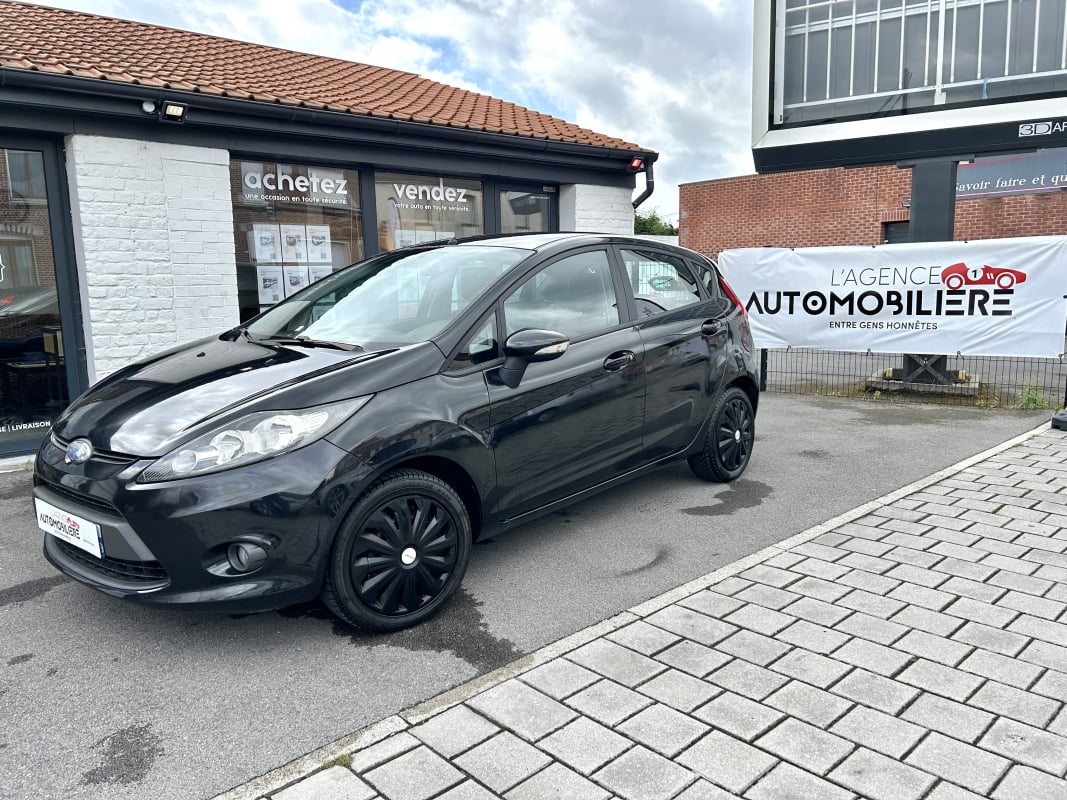 Ford Fiesta V 1400 TDCI 68 TREND 5P — 1