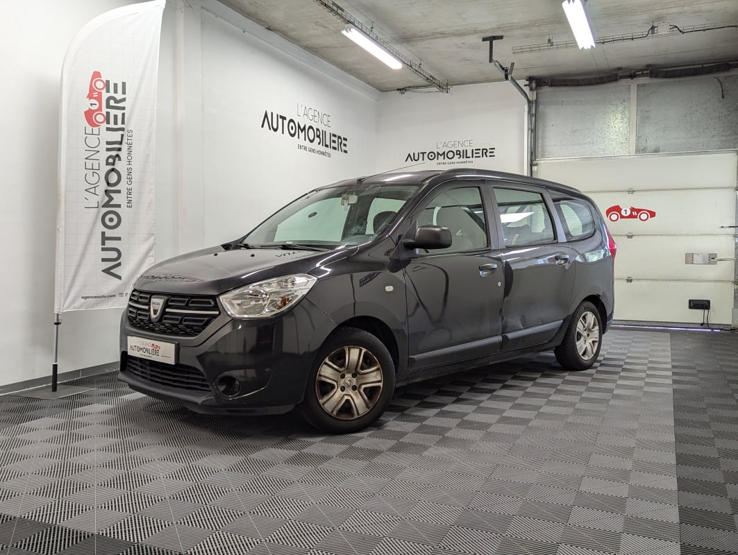 Dacia Lodgy 1.6 SCE 100 GPL 7PL — 1