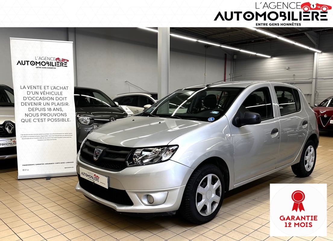 Dacia Sandero 0.9 TCE 90 LAUREATE BLACK TOUCH — 1