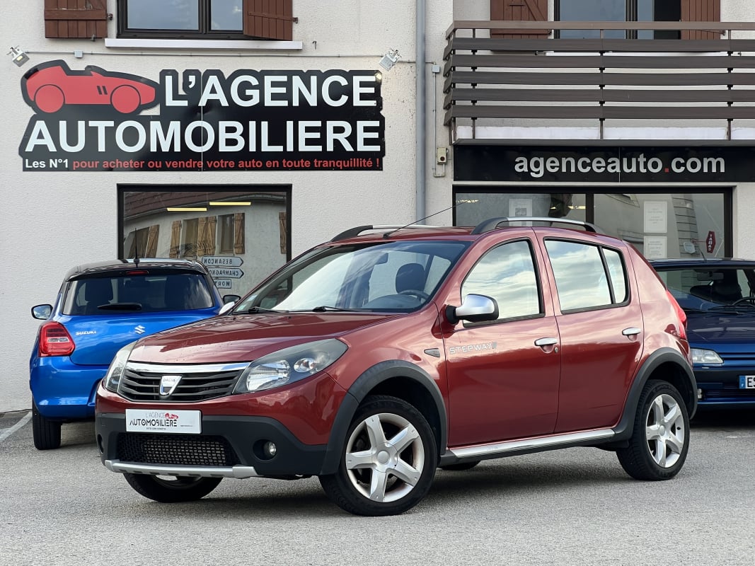 Dacia Sandero 1.5 dci 90ch STEPWAY — 1
