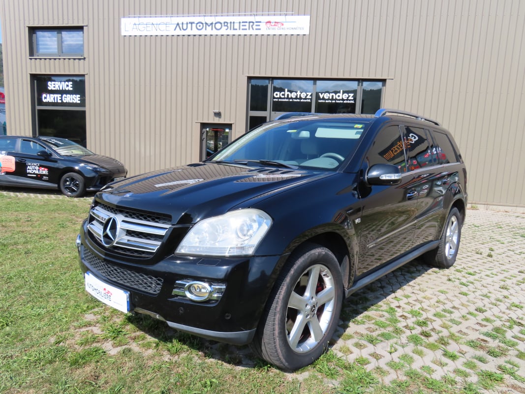 Mercedes-Benz GL 4.0 V8 32V 420 CDI 306Cv — 1