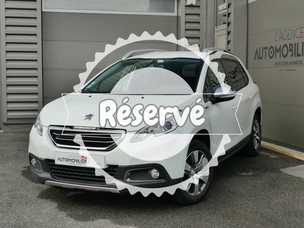 Peugeot 2008 1.2 82ch STYLE — 1
