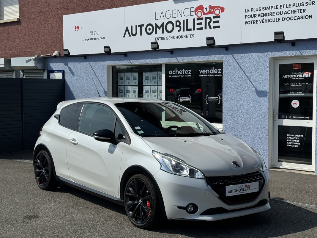 Peugeot 208 1.6 THP 208ch GTI 30th numéroté 27 S&S — 1